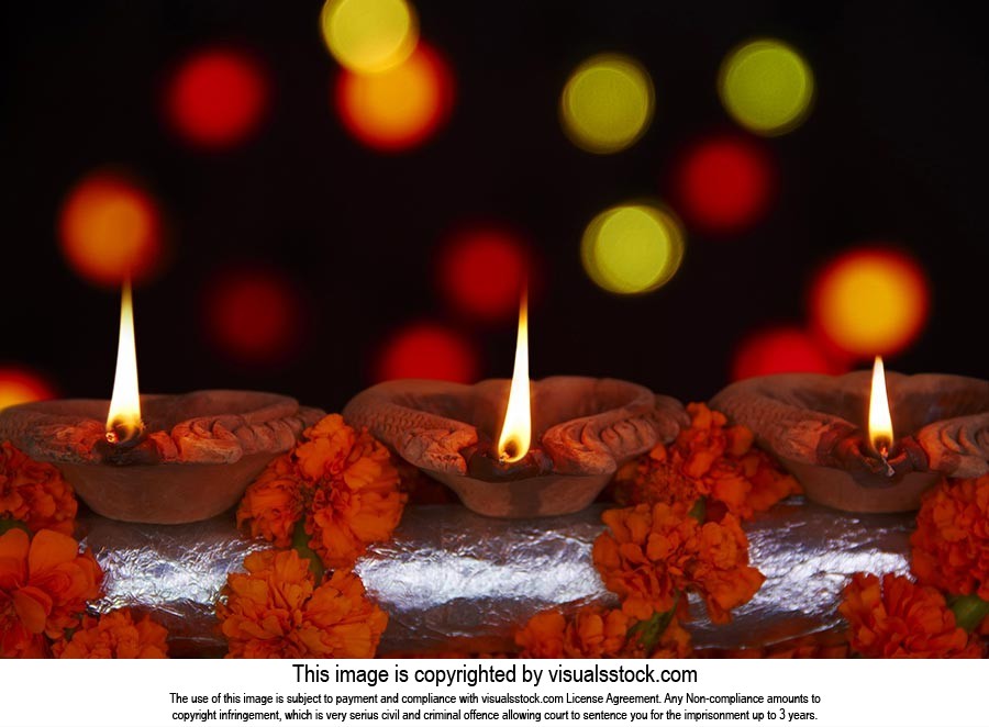 Arranging ; Black Background ; Bowl ; Burning ; Ce