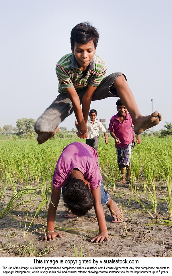 2 People ; Agriculture ; Balance ; Boys ; Boys Onl