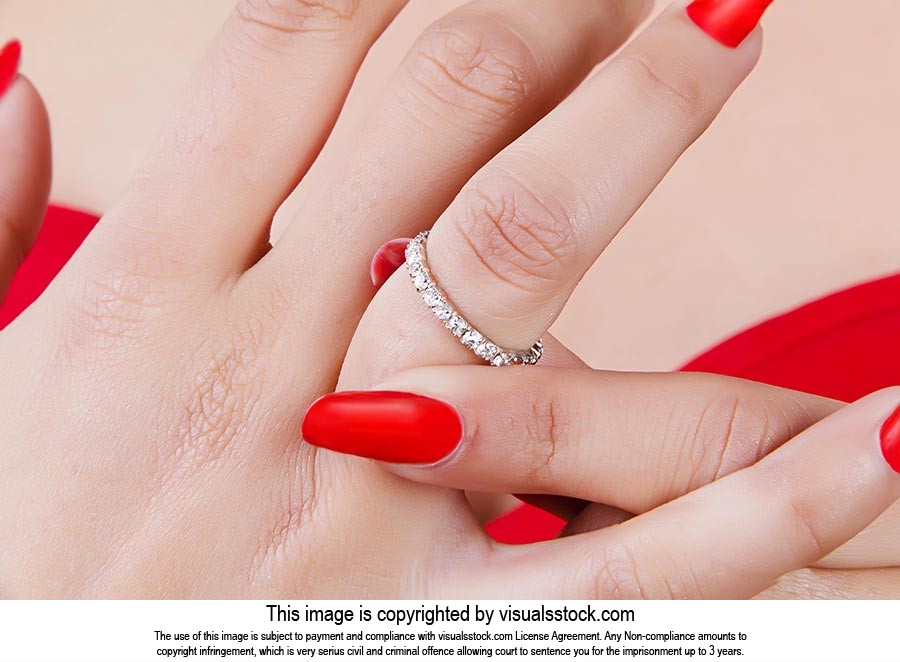 Beautiful Diamond Rings Jewellery For Woman
