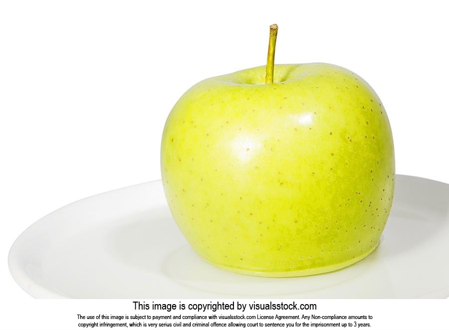 Anticipation ; Apple ; Close-Up ; Color Image ; Co