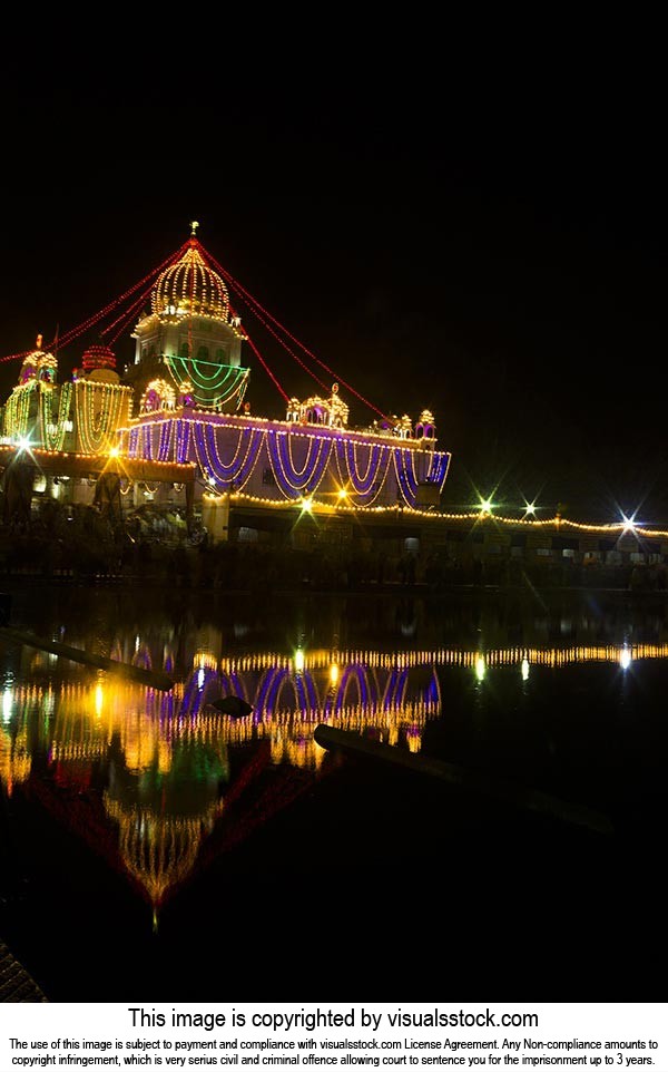 Architecture ; Bangla Sahib ; Buildings ; Celebrat