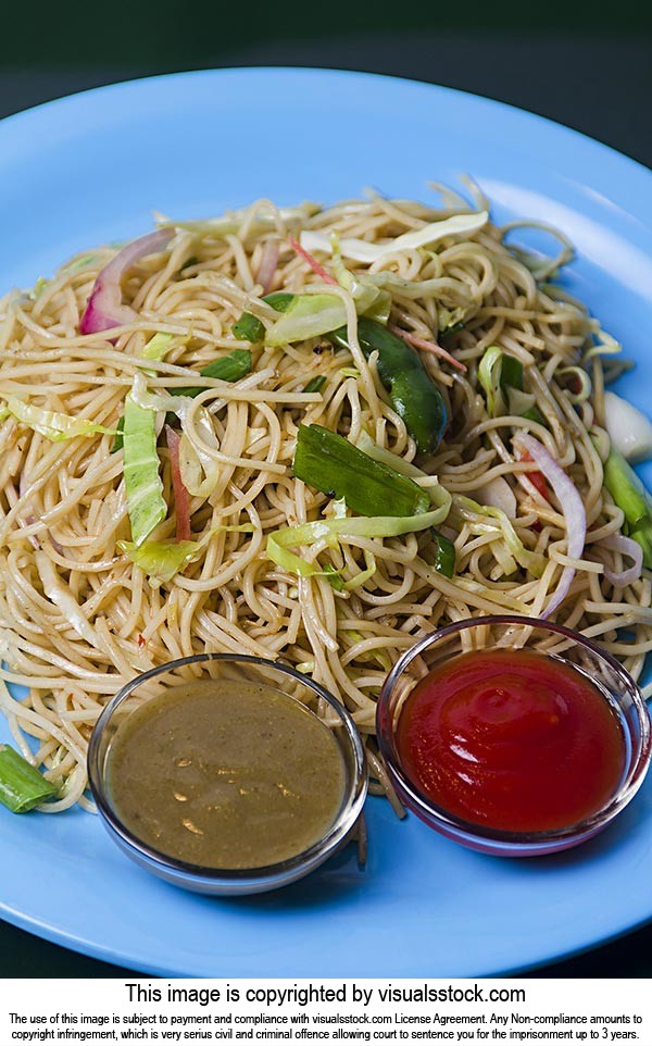 Arranging ; Bowl ; Chinese ; Chutney ; Close-Up ; 