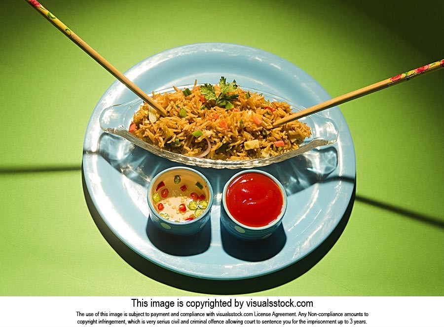 Arranging ; Bowl ; Chinese ; Chopsticks ; Chutney 