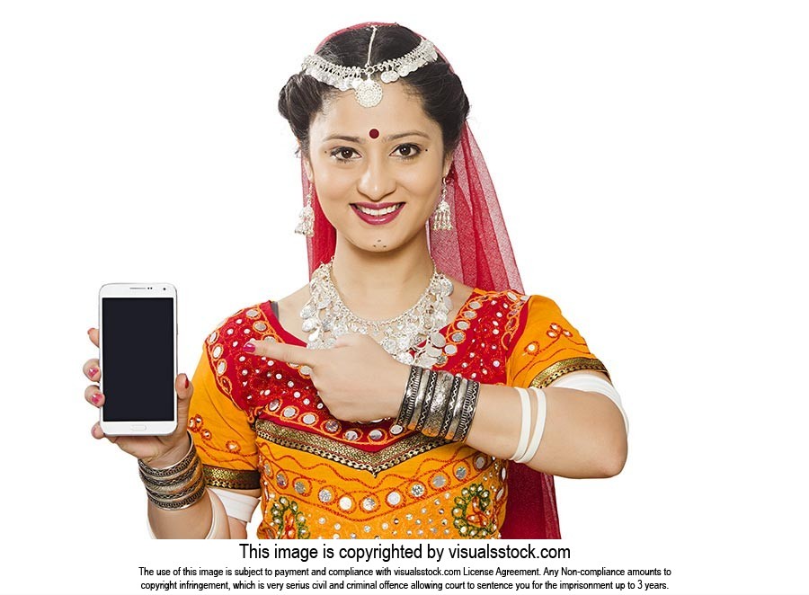 Rajasthani Woman Showing Quality Smartphone Pointi