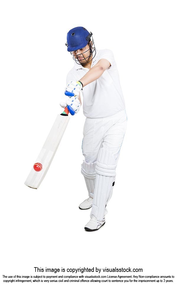 1 Person Only ; 20-25 Years ; Action ; Ball ; Bat 