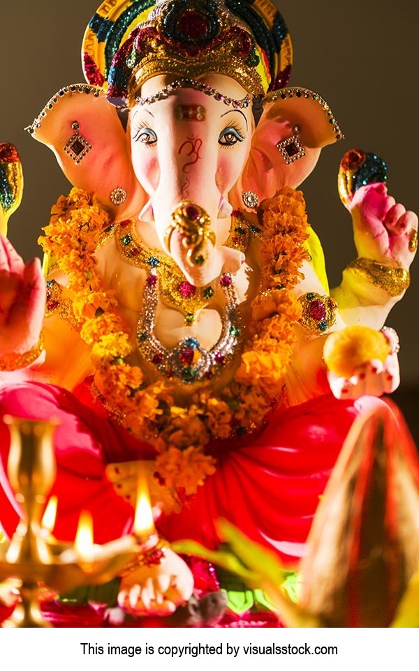 Celebrations ; Close-Up ; Color Image ; Colored Ba
