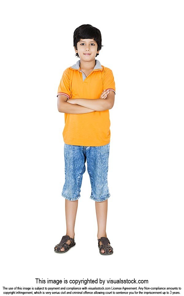 1 Person Only ; Arms Crossed ; Boys ; Casual Cloth