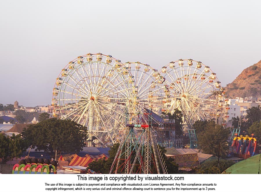 Amusement Park ; Color Image ; Creative Ideas ; Da