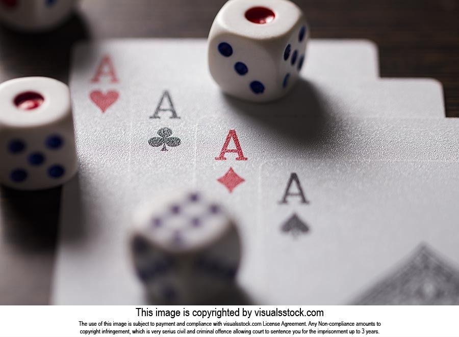 Arranging ; Black Background ; Cards ; Casino ; Ch