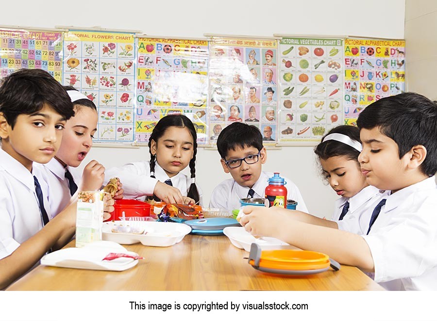 Boys ; Classmate ; Classroom ; Color Image ; Creat