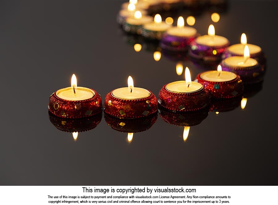 Abundance ; Arranging ; Bright ; Burning ; Candles